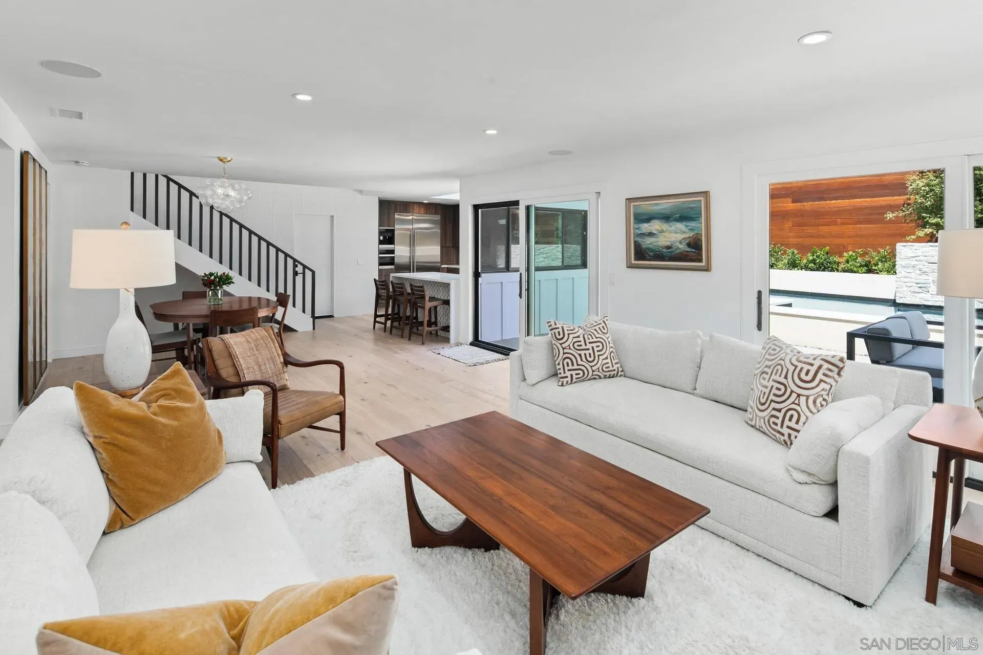 La Jolla, California 92037, United States, 5 Bedrooms Bedrooms, ,4 BathroomsBathrooms,Residential,Active,168048