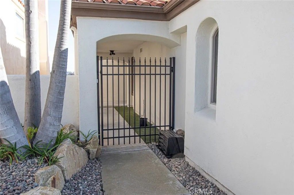 Photo of 30852 Calle Barbosa, Laguna Niguel, CA 92677 (MLS # OC25275881)