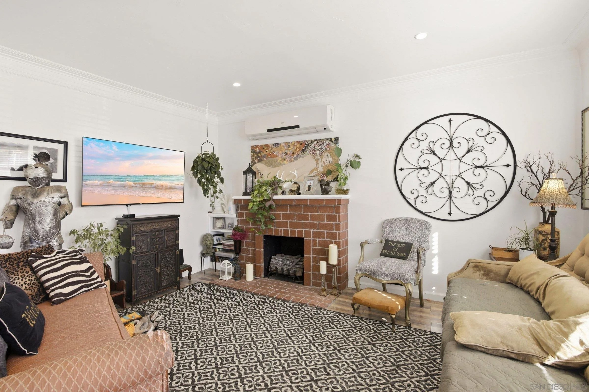 4636-40 Cherokee Ave