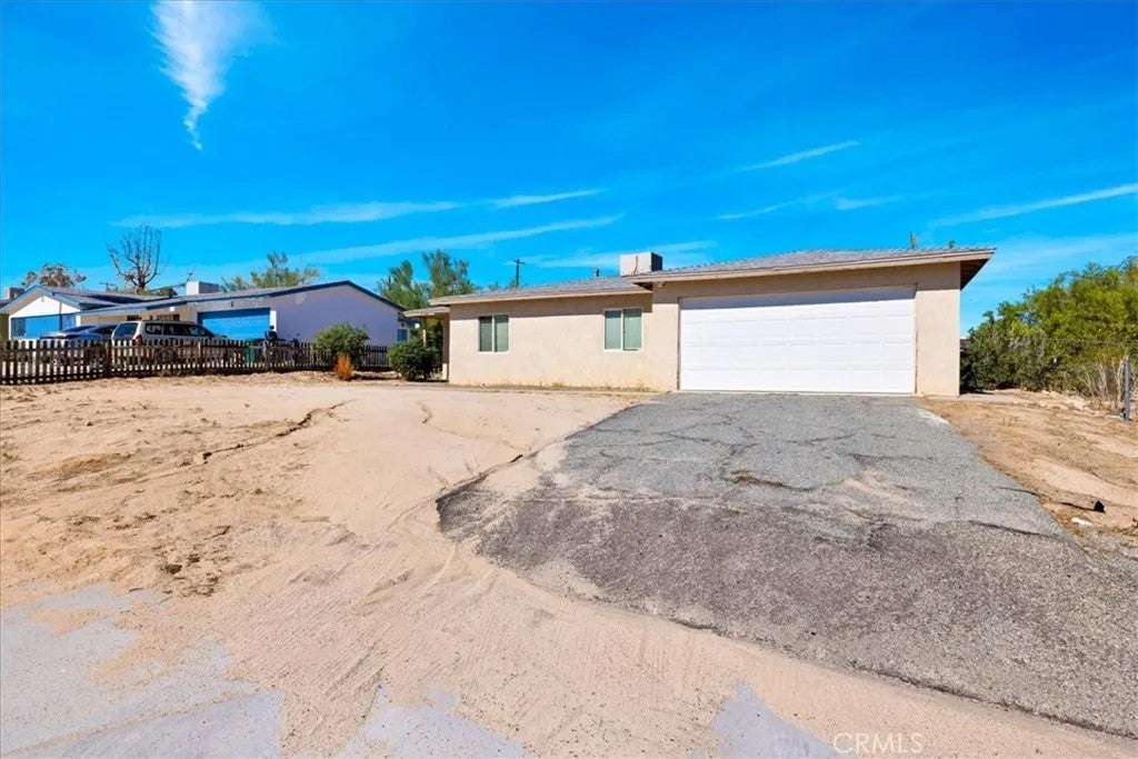 73204 Sun Valley Drive