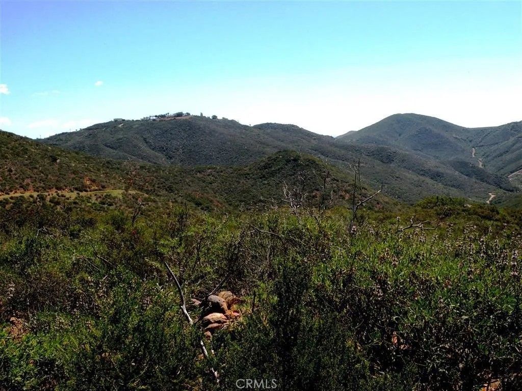Photo of 0 Aspen, Fallbrook, CA 92028 (MLS # OC25220156)