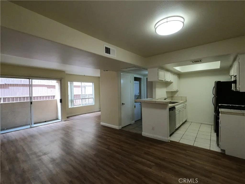 Photo of 5060 Kester Avenue #103, Sherman Oaks, CA 91403 (MLS # GD26173285)