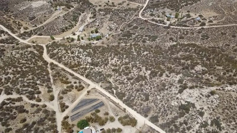 3 Indian Trails Rd