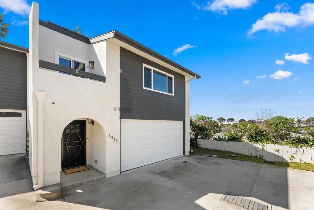 1413 La Salina Street