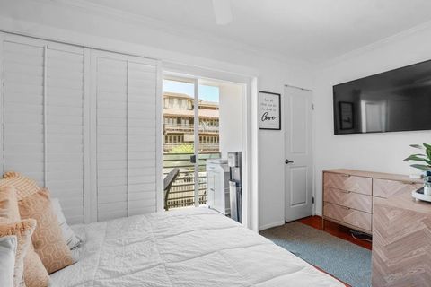 1021 Scott Street 122 San Diego CA 92106