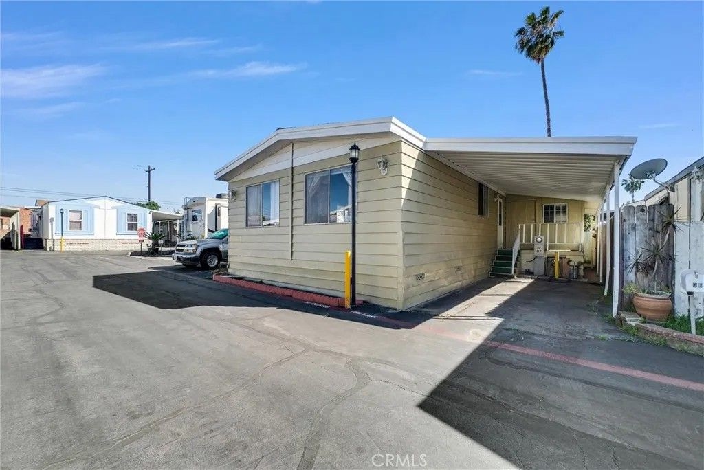 Photo of 716 N Grand Ave #D7, Covina, CA 91724 (MLS # AR26059047)