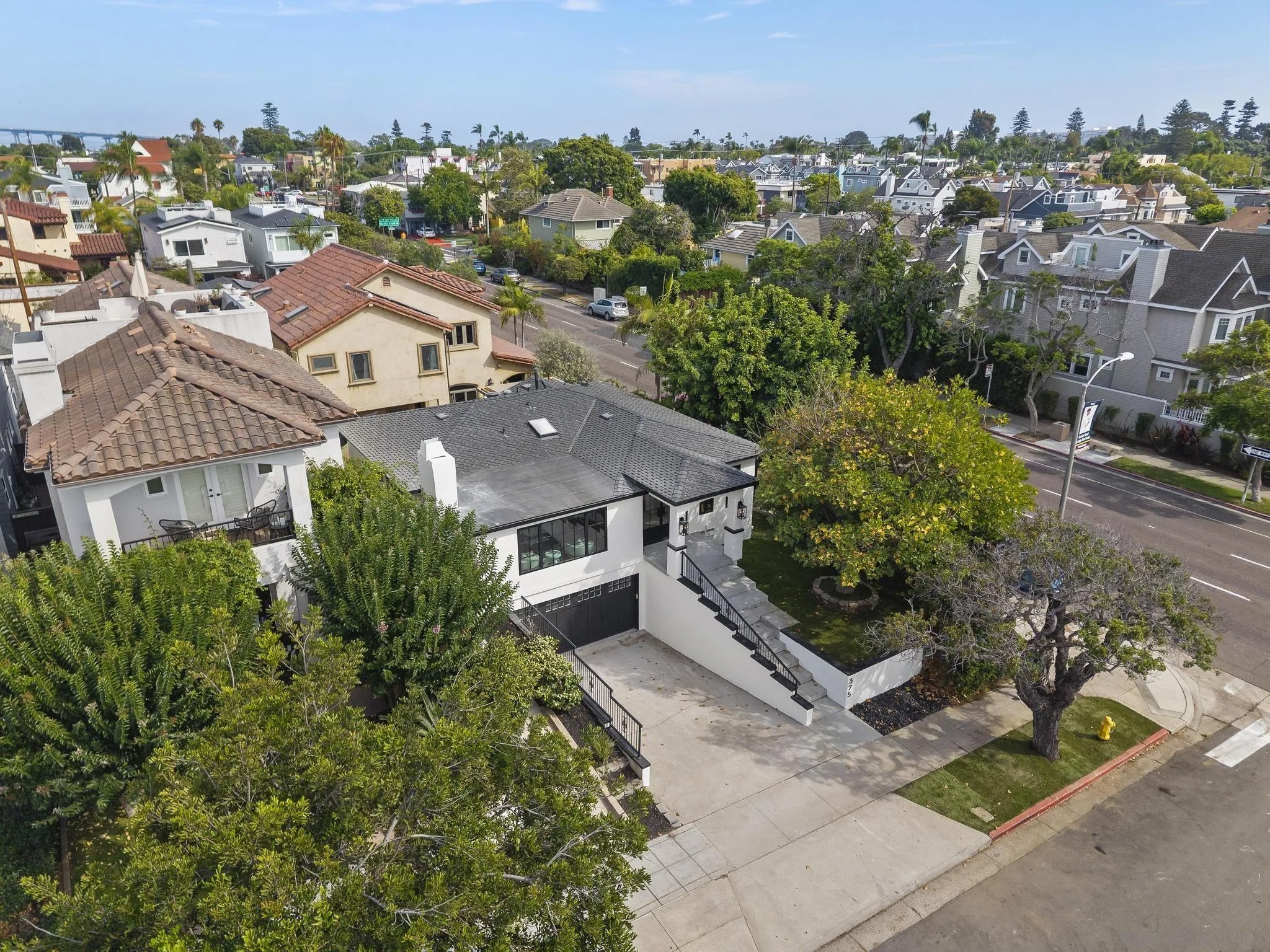 375 E Avenue