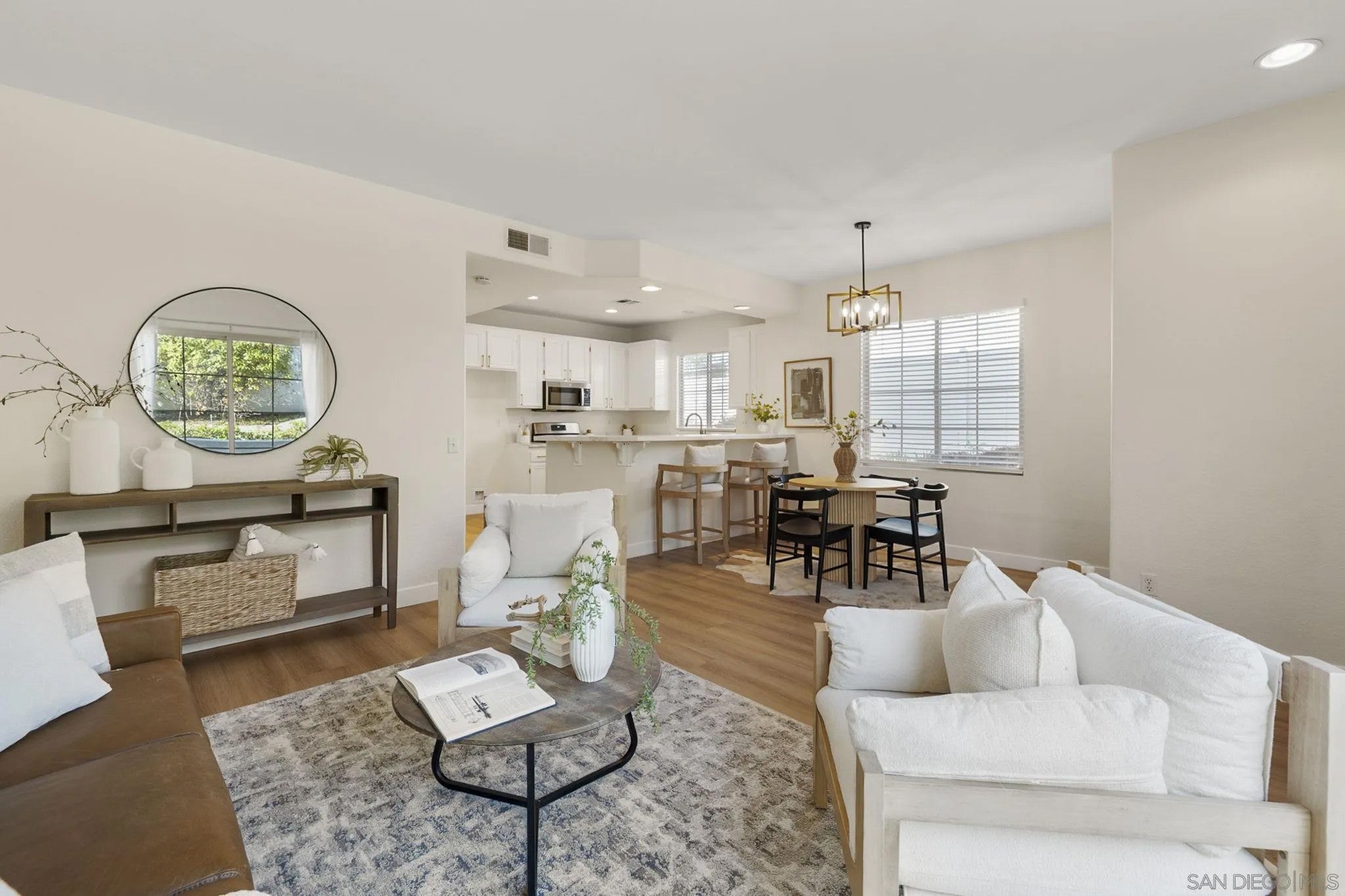 1474 Rancho Rose Way 42