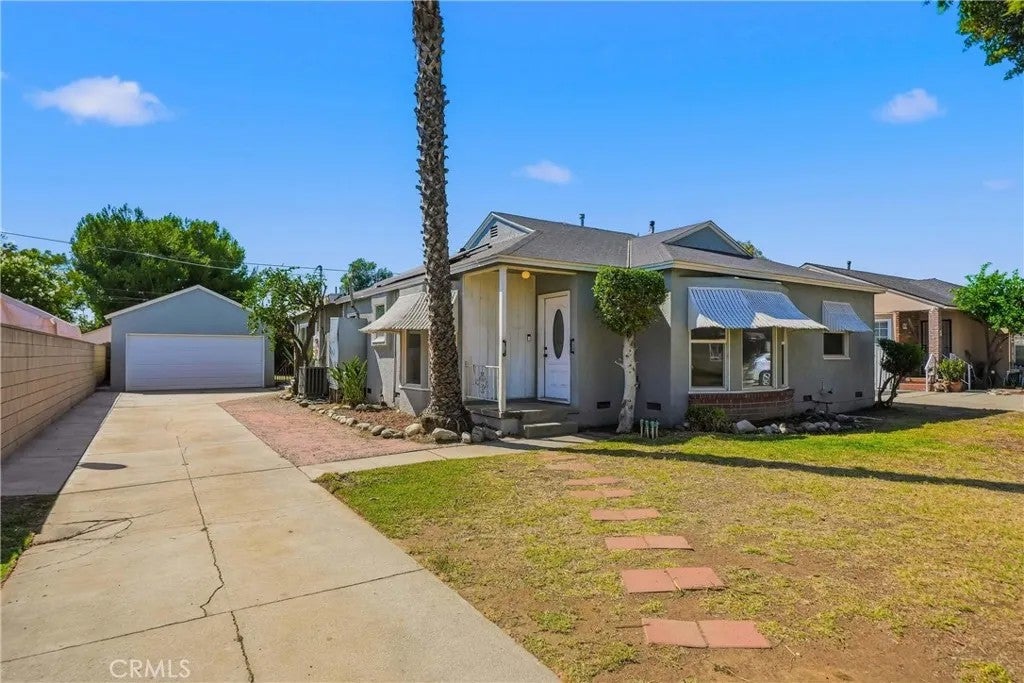 209 N Broadmoor