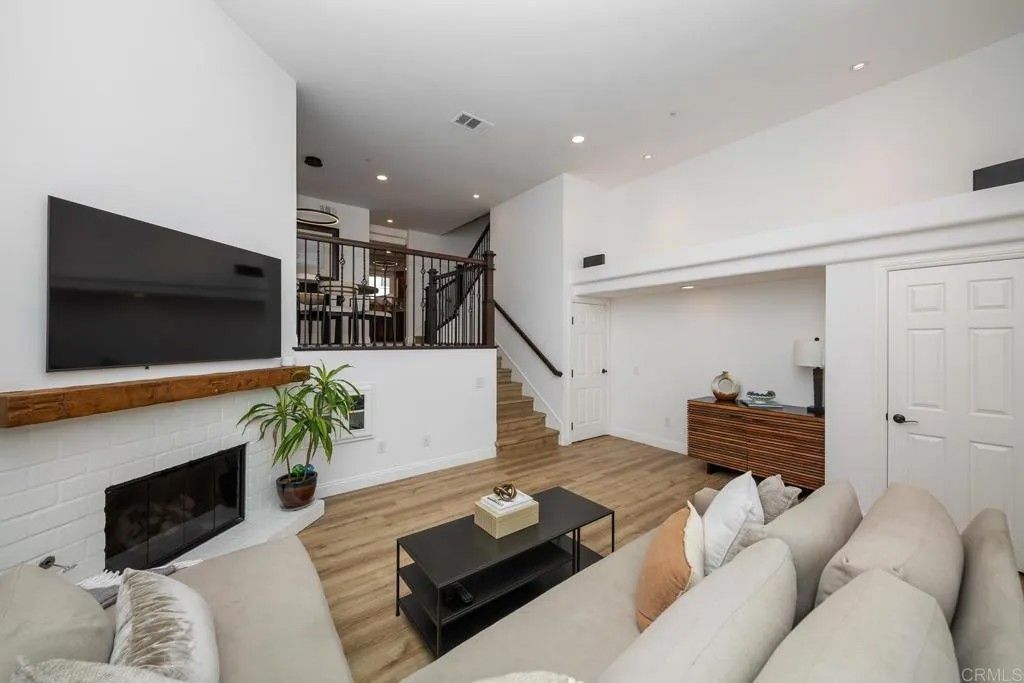 Photo of 241 S Sierra Avenue, Solana Beach, CA 92075 (MLS # NDP2508922)
