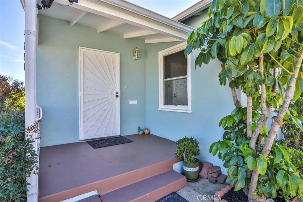 Photo of 624 W Floral Dr, Monterey Park, CA 91754 (MLS # CV26000733)