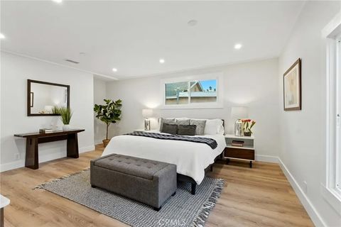 Tiny photo for 4340 2nd Avenue, Los Angeles, CA 90008 (MLS # DW25246763)