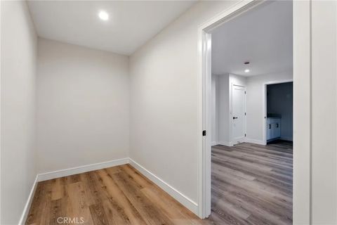 Tiny photo for 4340 2nd Avenue, Los Angeles, CA 90008 (MLS # DW25246763)