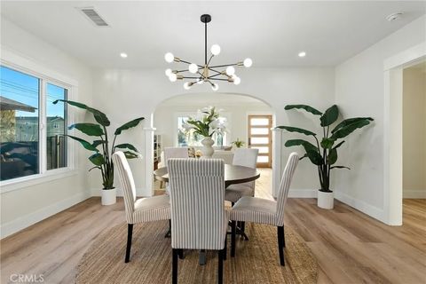 Tiny photo for 4340 2nd Avenue, Los Angeles, CA 90008 (MLS # DW25246763)