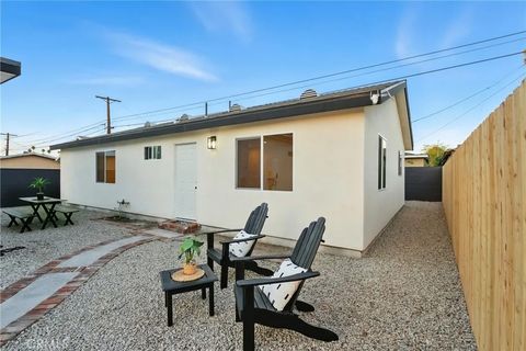 Tiny photo for 4340 2nd Avenue, Los Angeles, CA 90008 (MLS # DW25246763)