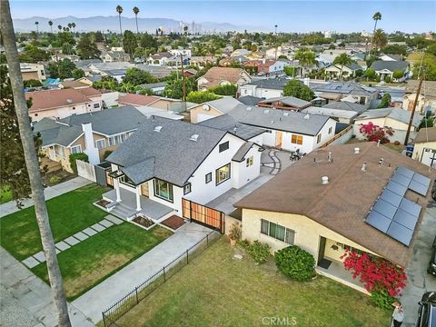 Tiny photo for 4340 2nd Avenue, Los Angeles, CA 90008 (MLS # DW25246763)