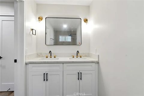 Tiny photo for 4340 2nd Avenue, Los Angeles, CA 90008 (MLS # DW25246763)