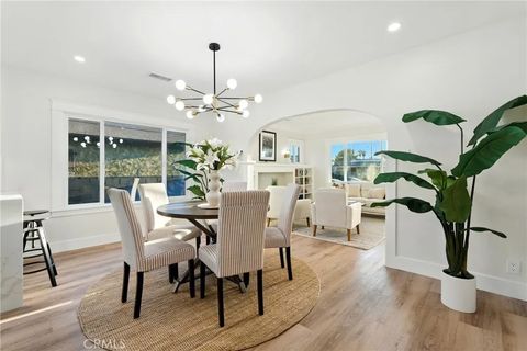 Tiny photo for 4340 2nd Avenue, Los Angeles, CA 90008 (MLS # DW25246763)