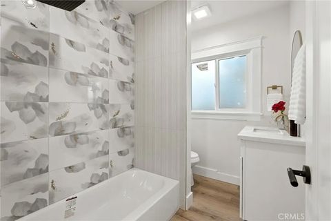 Tiny photo for 4340 2nd Avenue, Los Angeles, CA 90008 (MLS # DW25246763)
