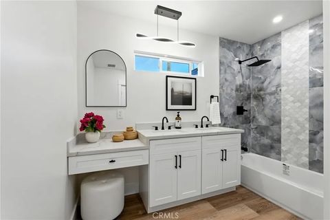 Tiny photo for 4340 2nd Avenue, Los Angeles, CA 90008 (MLS # DW25246763)