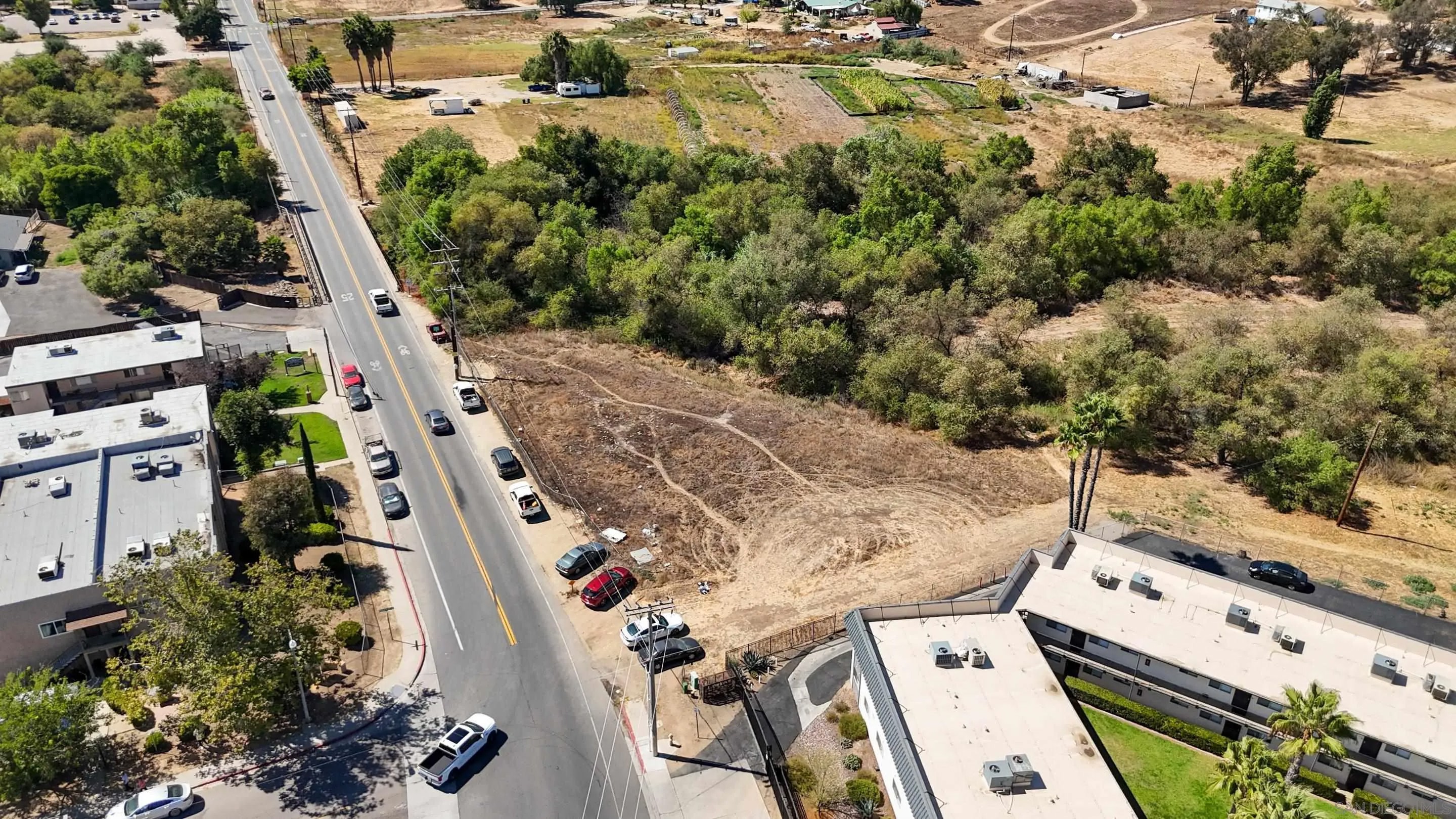 Montecito Rd 1