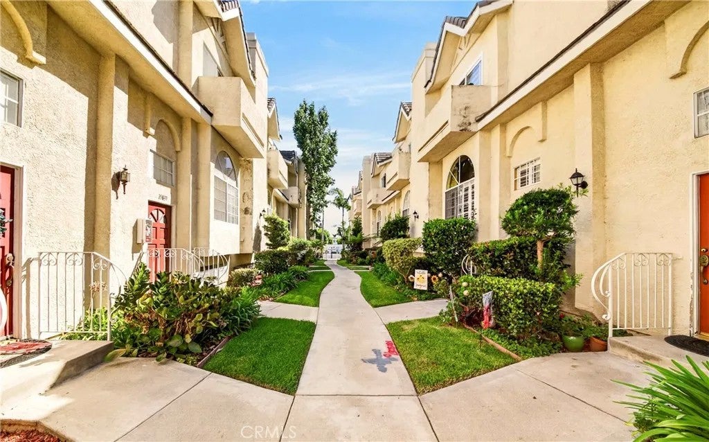 15837 Jupiter Place