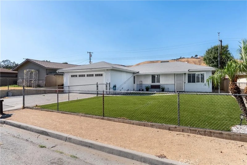 2223 Cottonwood