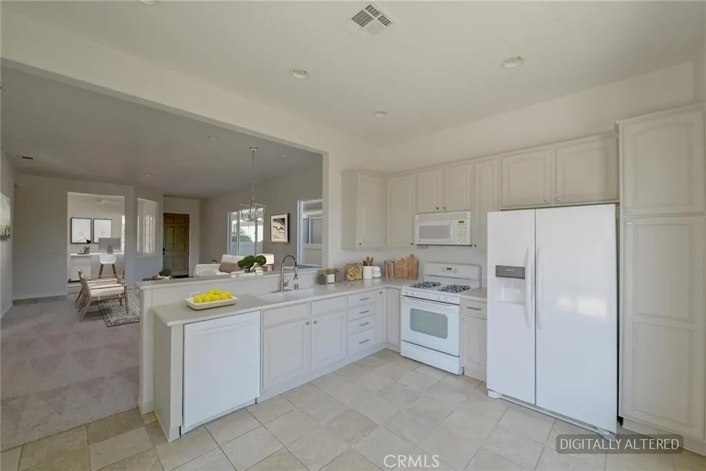 19466 Crystal Springs