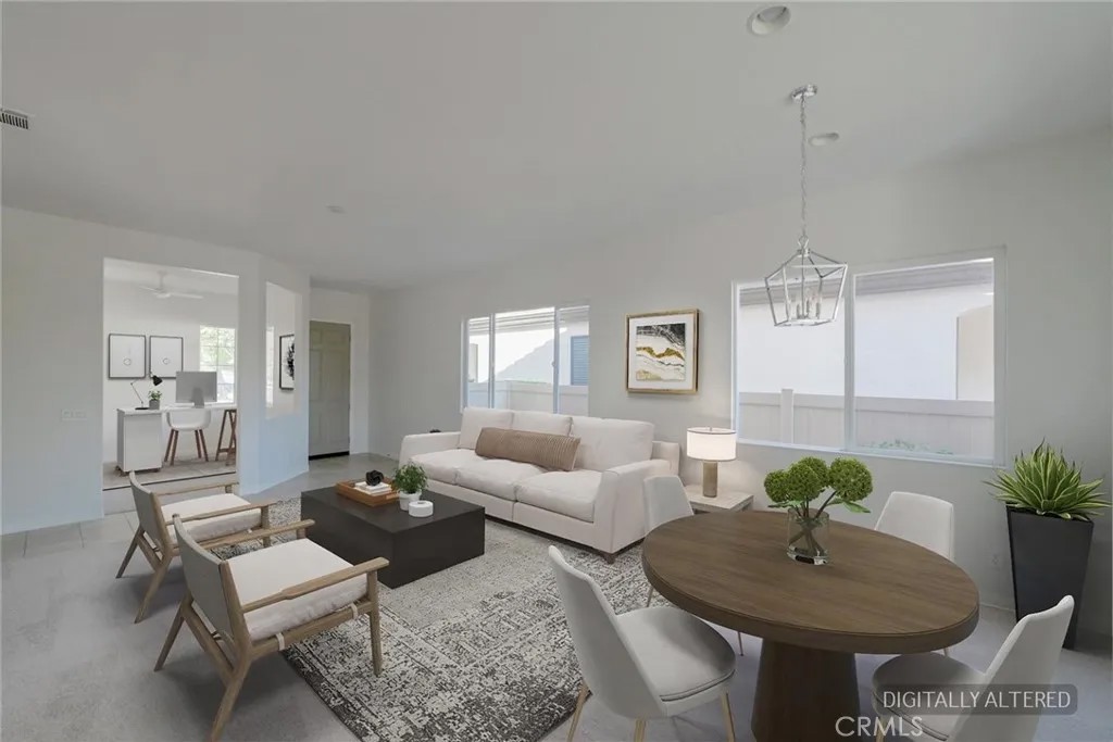 19466 Crystal Springs