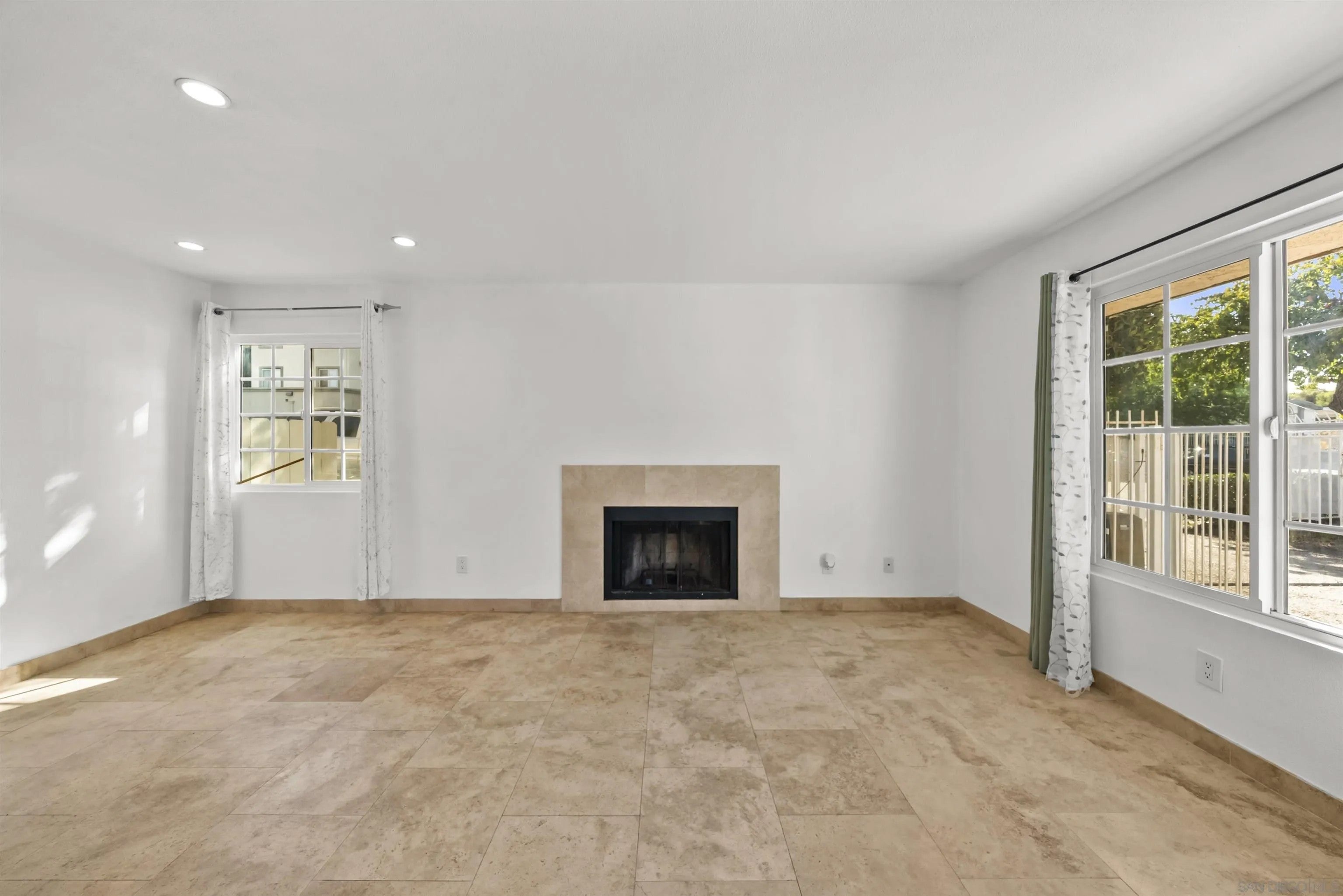 4489 Mayberry