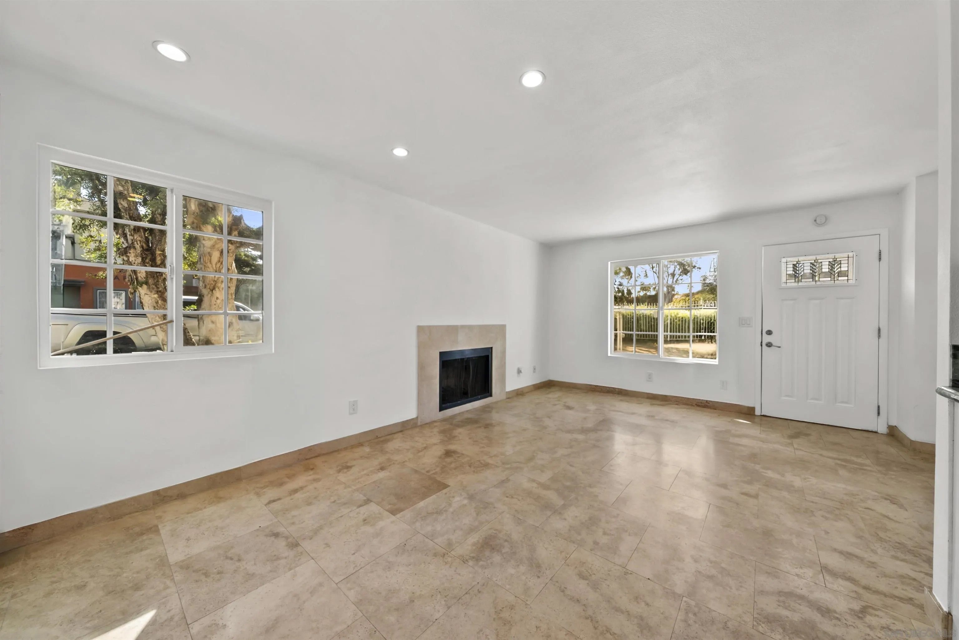 4489 Mayberry