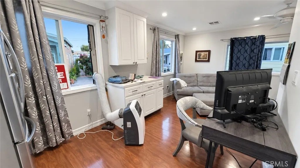 525 Fairfax
