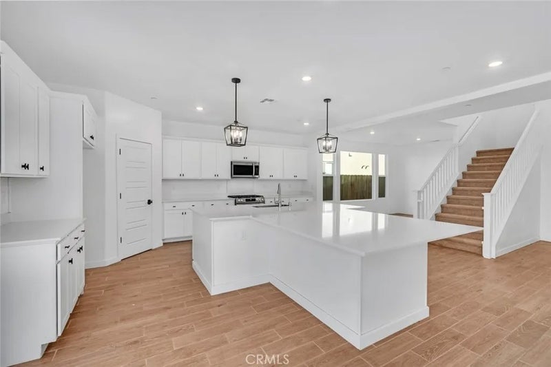 1240 Atlantica South