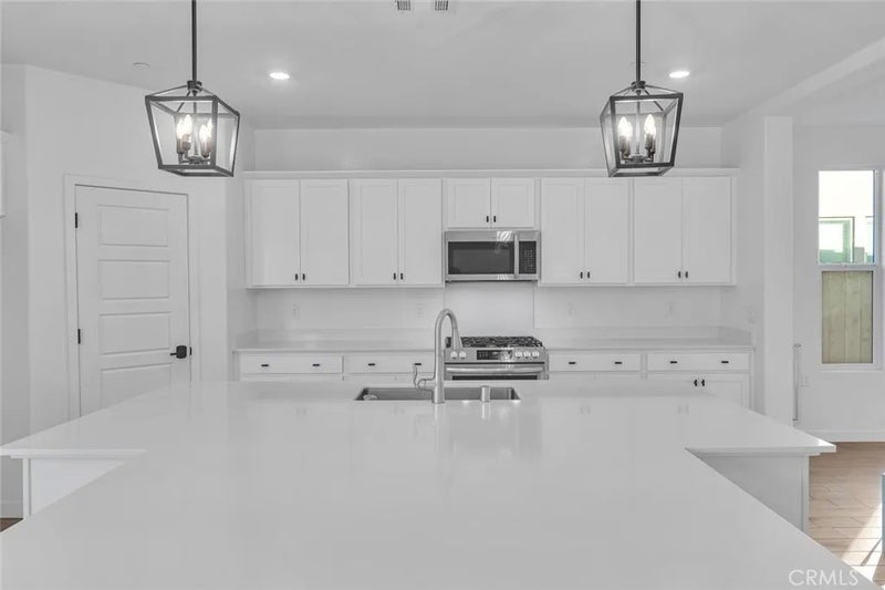 1240 Atlantica South