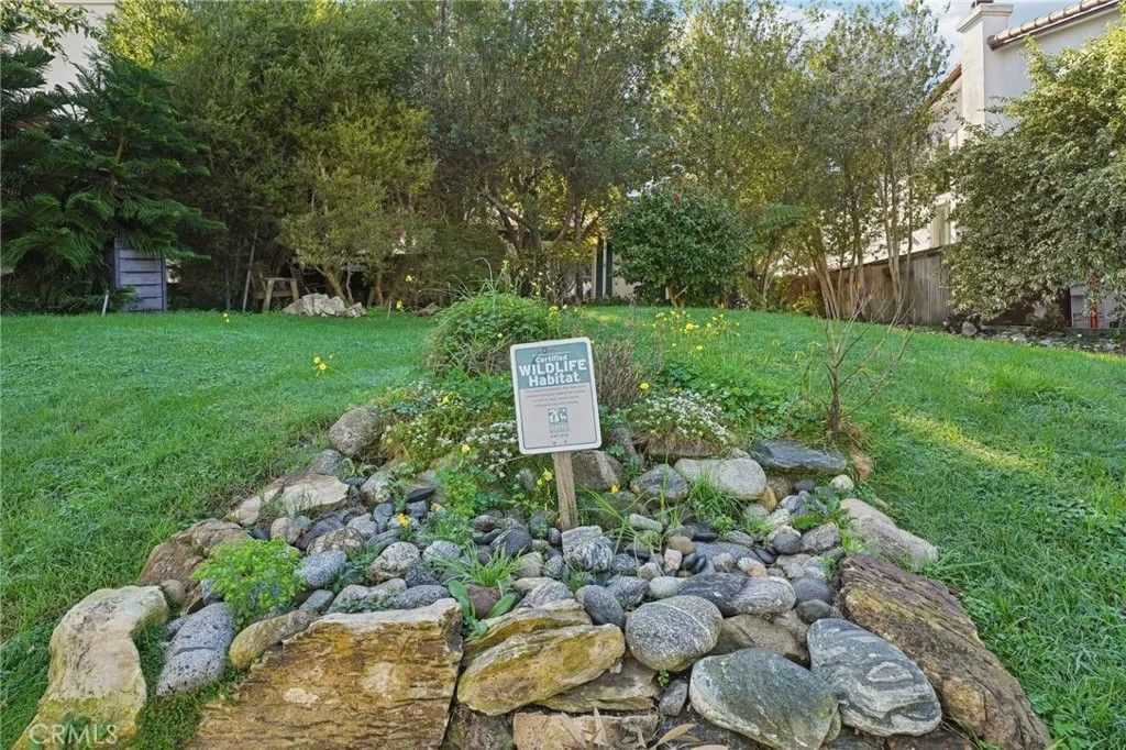 Photo of 1652 Voorhees Ave, Manhattan Beach, CA 90266 (MLS # PW26014721)