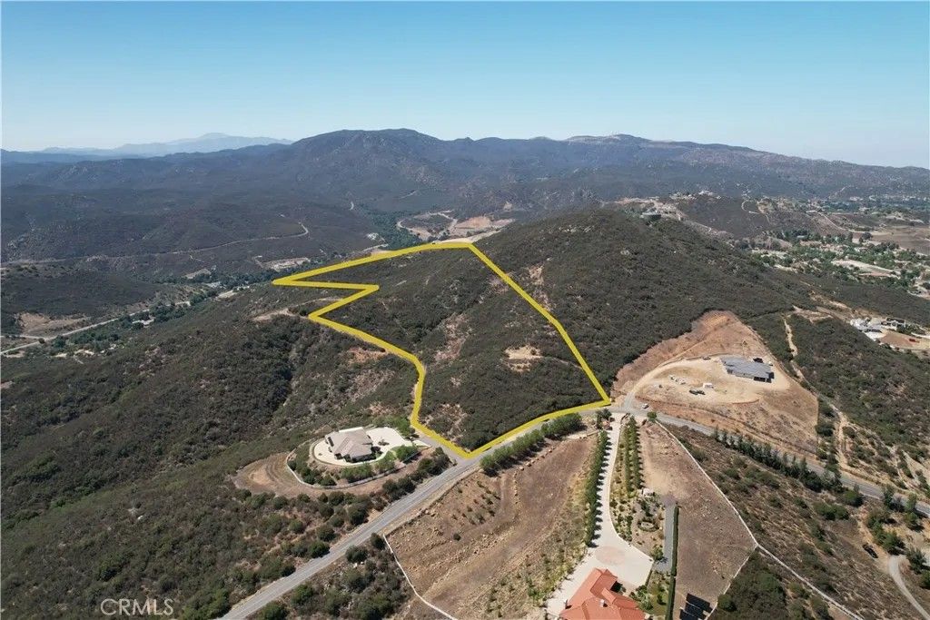 Photo of 0 Hidden Meadow, Murrieta, CA 92562 (MLS # SW25163430)