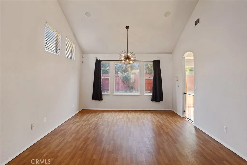 1726 Hastings