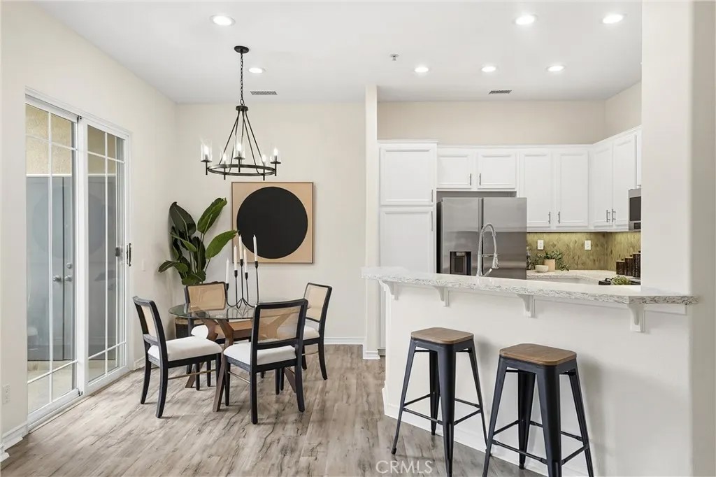 3407 S Main L