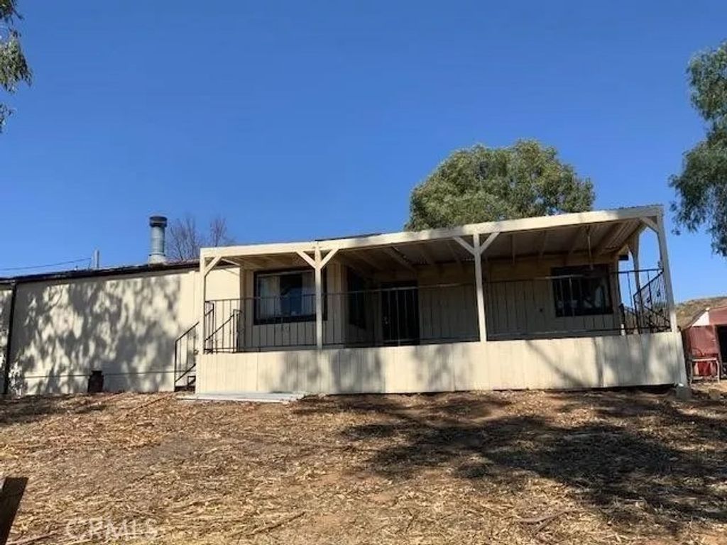 Photo of 38500 San Ignacio Road, Hemet, CA 92544 (MLS # SW26044979)