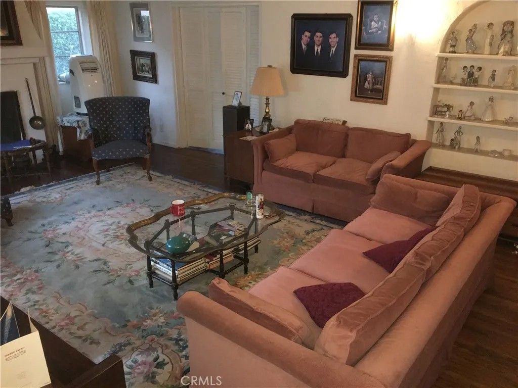 Photo of 2130 Sherwood Rd, San Marino, CA 91108 (MLS # DW26057528)