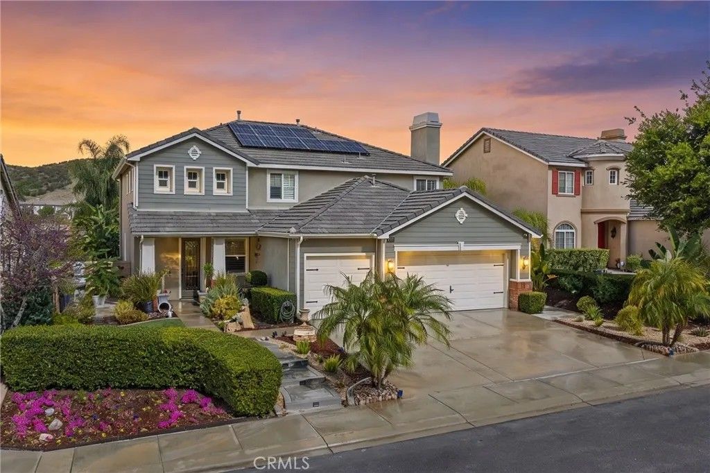 Photo of 27555 Paper Bark Avenue, Murrieta, CA 92562 (MLS # SW26080700)