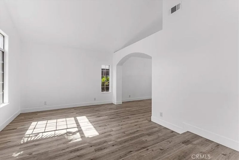 718 Saint Helena