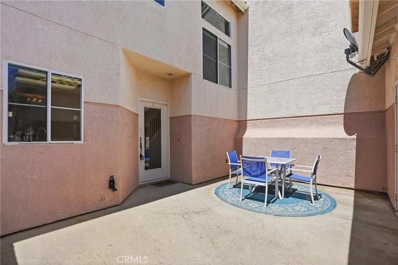 1224 Manzanita