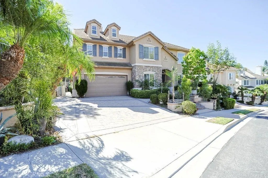 23612 Bradbury