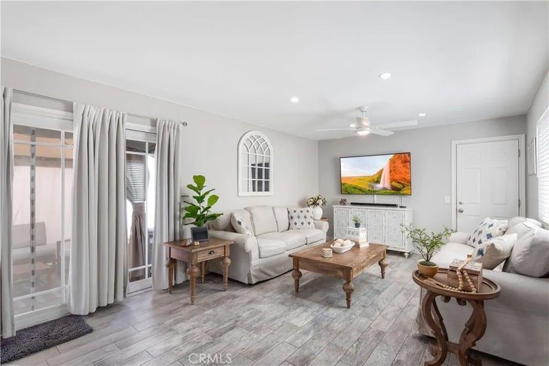1412 Blossom Circle