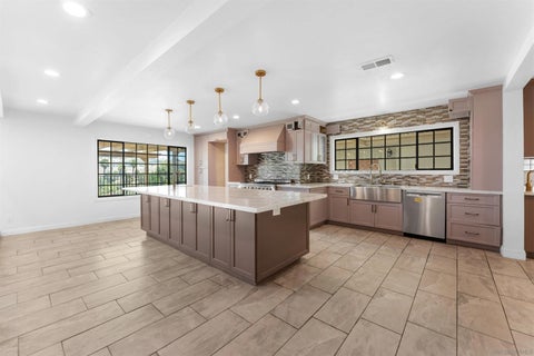 Photo of 3006 Skycrest Drive, Fallbrook, CA 92028 (MLS # 260018295)