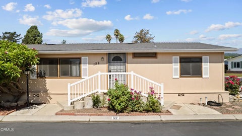 Photo of 975 W Telegraph Road #122, Santa Paula, CA 93060 (MLS # V1-38720)