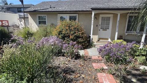 Photo of 17435 Runnymede Street, Van Nuys, CA 91406 (MLS # SR26086062)