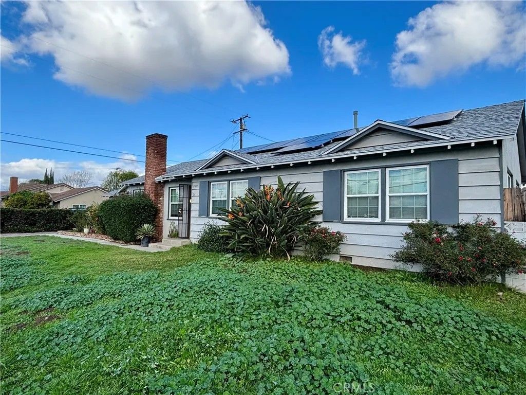 Photo of 2109 W Merced Ave, West Covina, CA 91790 (MLS # HD25281106)