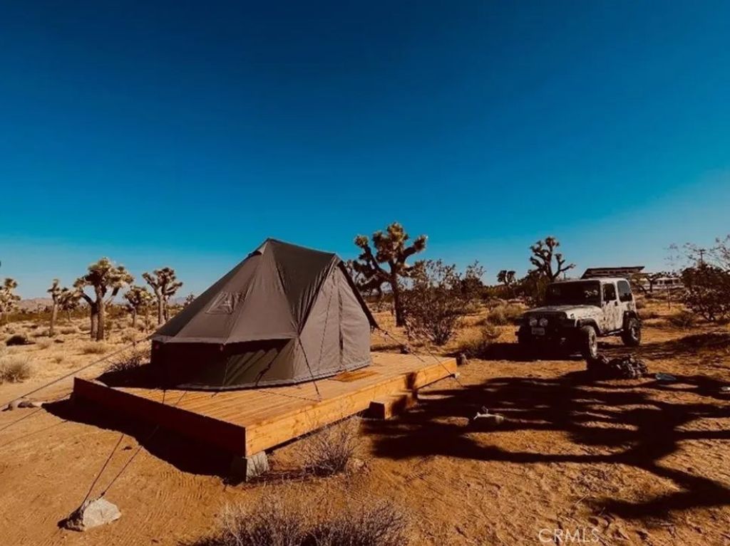 Photo of 0 La Brisa, Yucca Valley, CA 92284 (MLS # JT26089150)